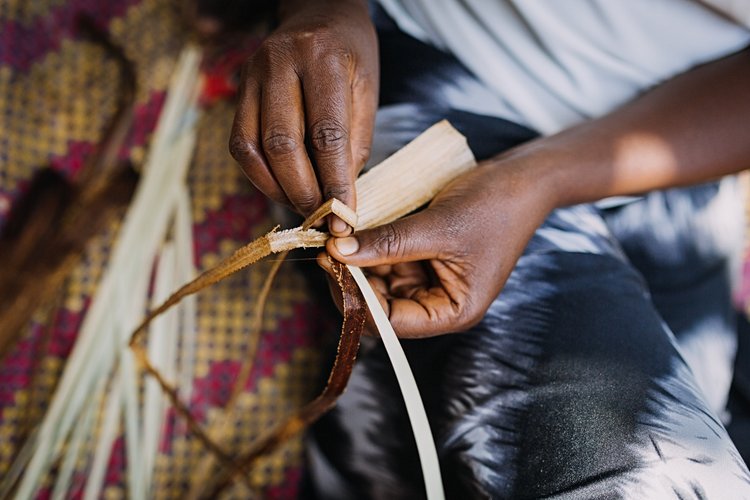 Découvrir l’artisanat local à Bwindi