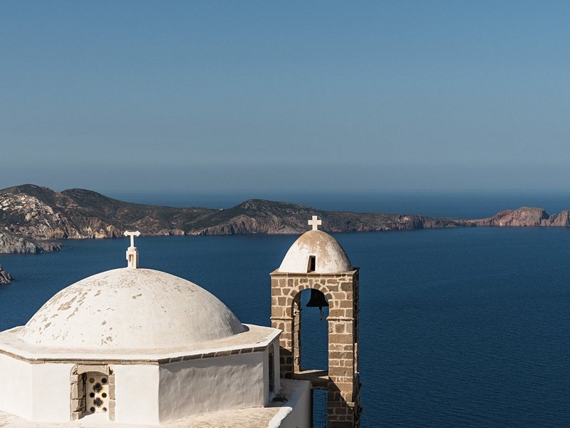 Fira, la capitale, son port et ses musées