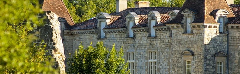 Le château de Cazeneuve