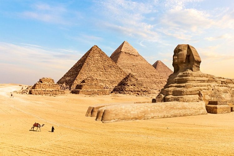 Pyramides et sphinx de Gizeh