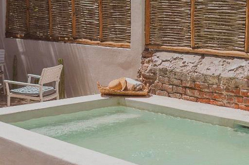 The Mantarraya Outpost