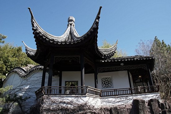 Snug Harbor Cultural Center & Botanical Garden