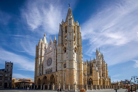 León
