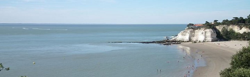 La plage des Nonnes à Meschers sur Gironde