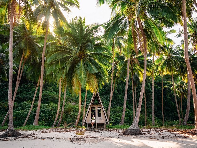 Passer une nuit en cabane sur la plage à Port Barton