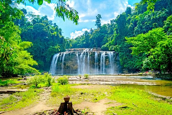 Tinuy-an Falls