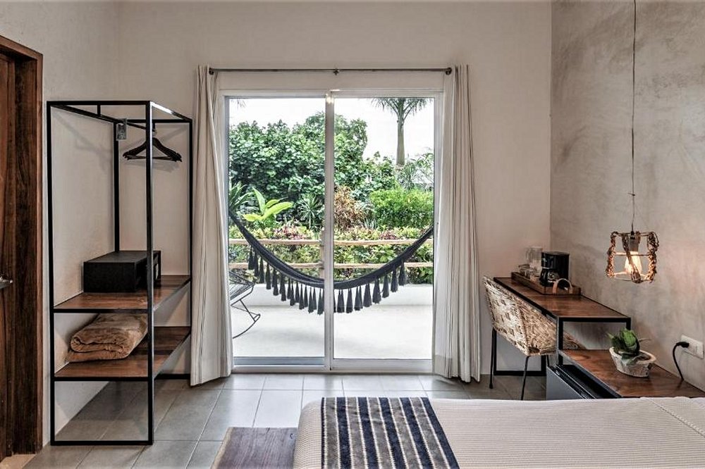 Hotel Aires