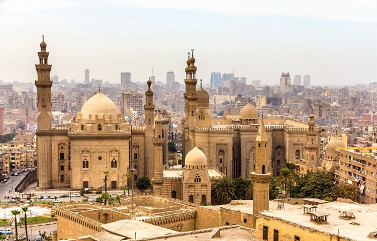 Le Caire