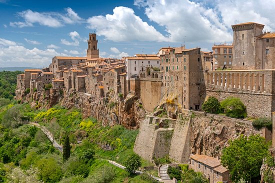 Pitigliano