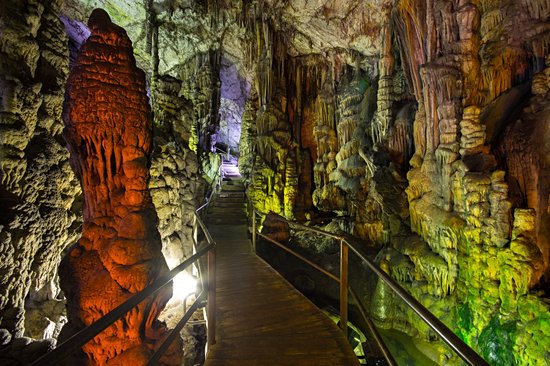 Grotte de Zeus