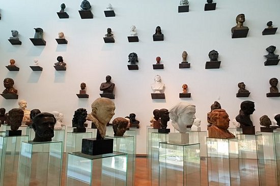 Se cultiver au musée d’art Kumu
