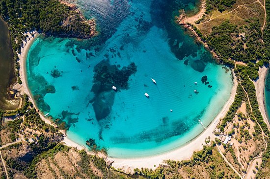La plage de Rondinara, Bonifacio