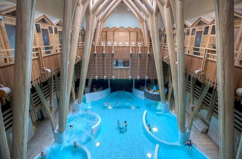 Se détendre dans les thermes de Bagnères-de-Bigorre