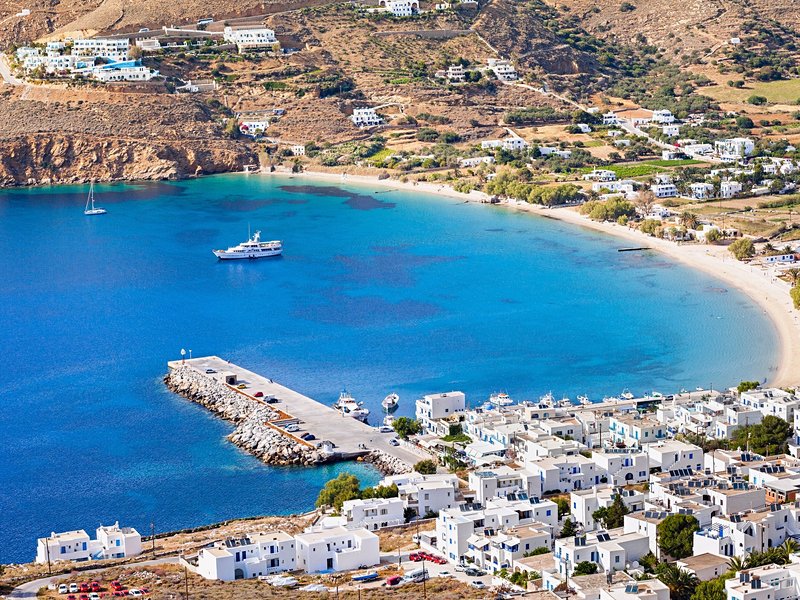 Le port d'Aegiali