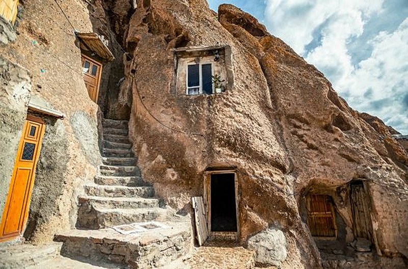Dormir dans une maison troglodyte à Kandovan 