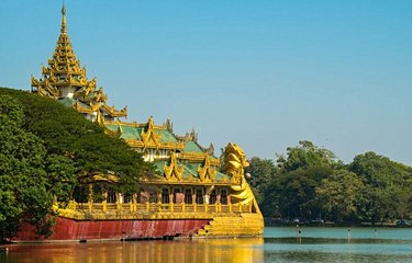 Le temple de Kandawgyi