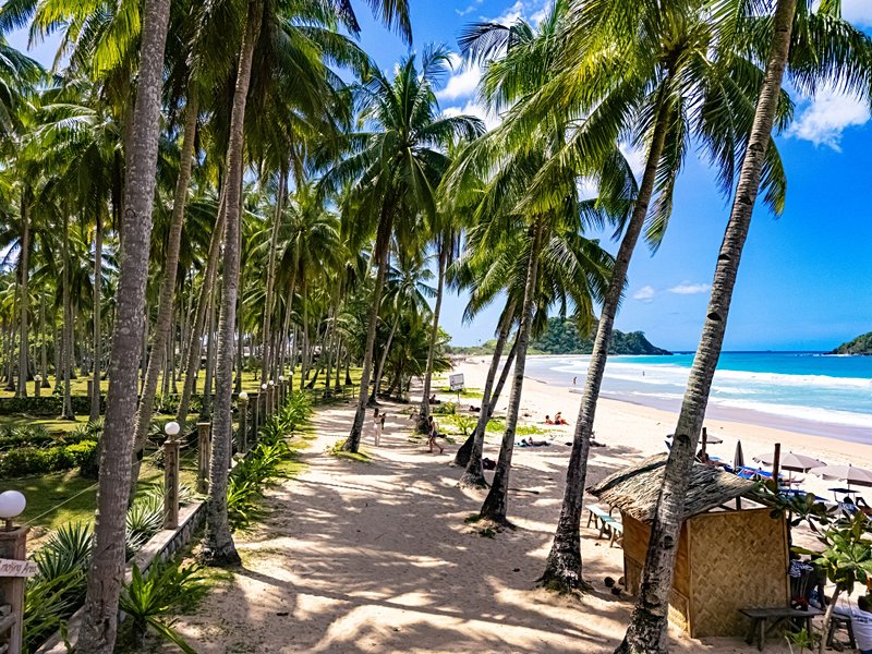 Se détendre sur la plage de Nacpan