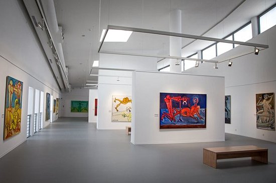 Se cultiver au musée d’art moderne Danubiana Meulensteen