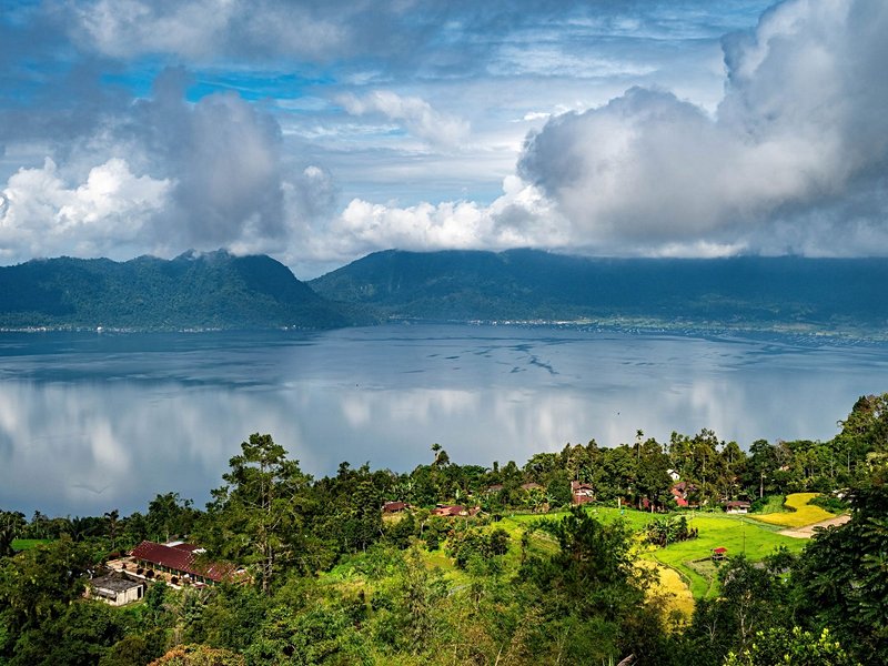 Lac Maninjau (Sumatra)