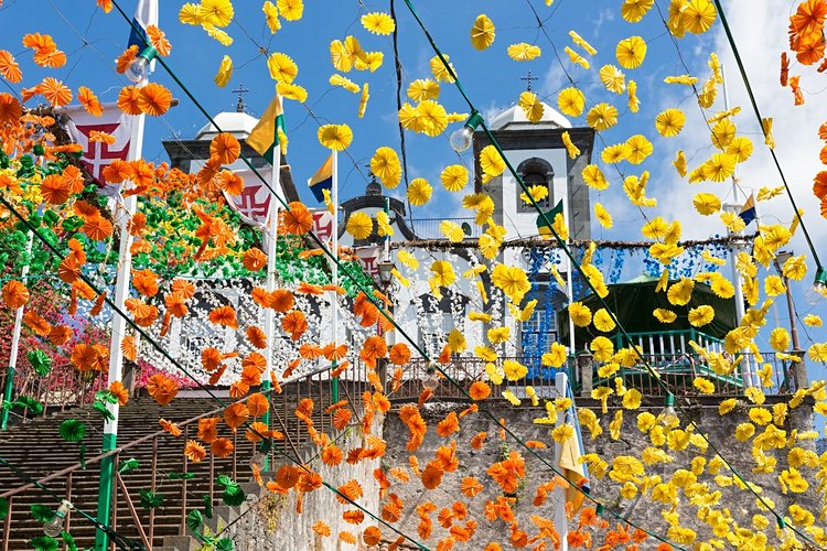 Quelles dates pour la traditionnelle fête des fleurs ? 4