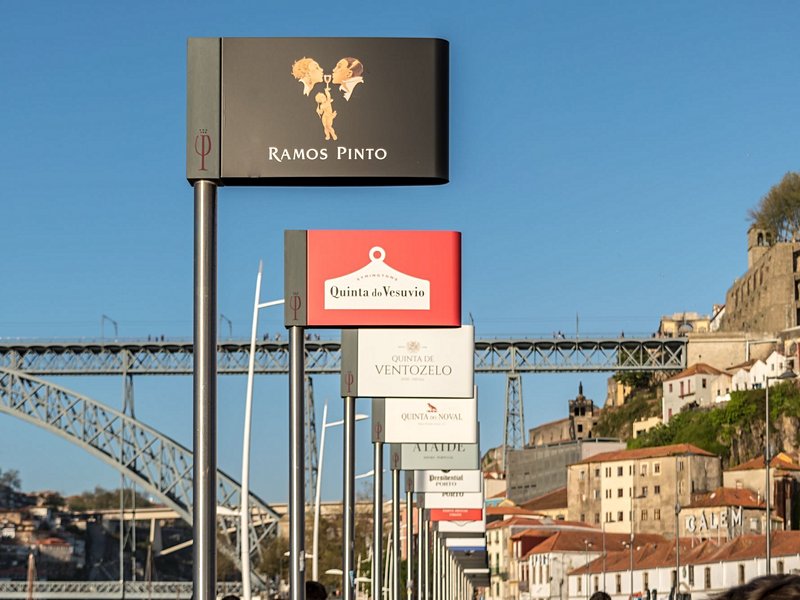 Dégustation de porto dans les caves de Vila Nova de Gaia