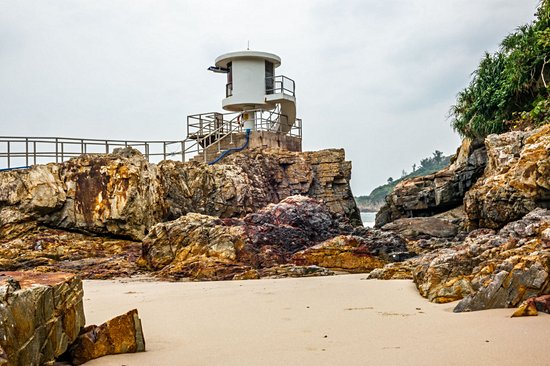 Big Wave Bay