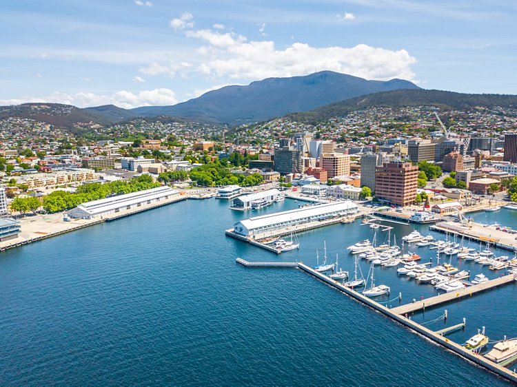 Hobart 3