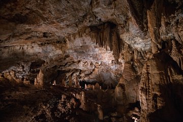 Lipa cave