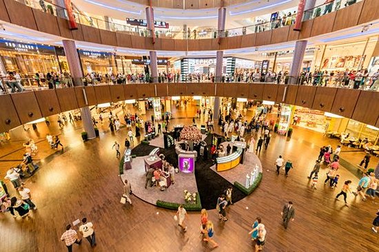 Se laisser porter par la frénésie du shopping