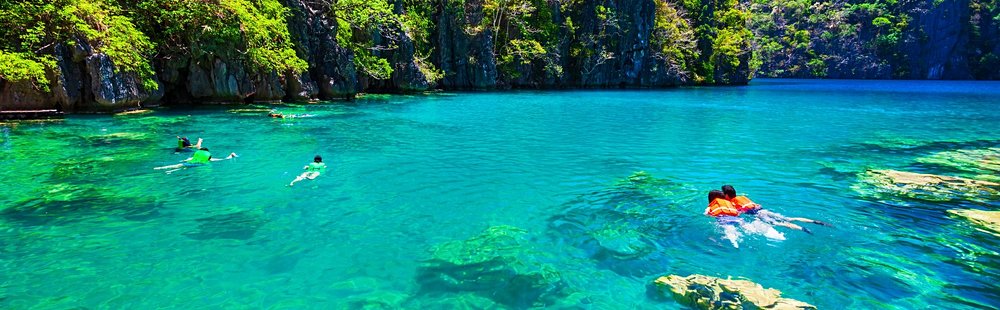 Admirer le lac Kayangan