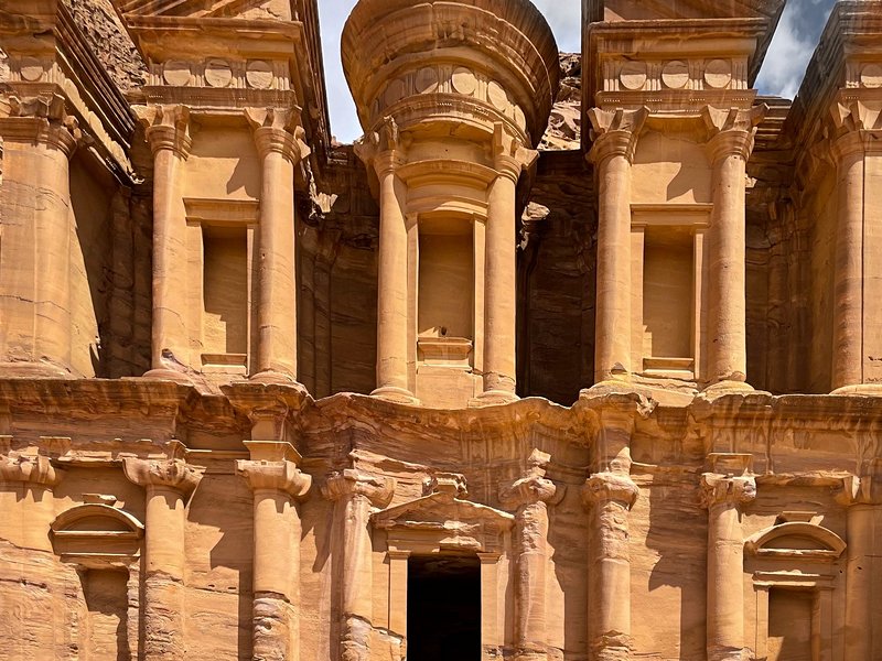 Jusqu'à Ad Deir, le mythique monastère