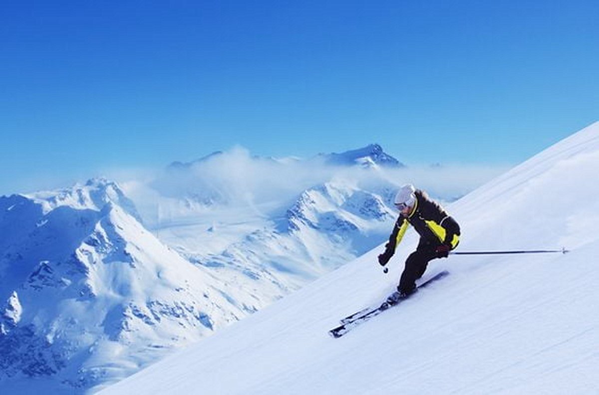 Dévaler les pistes de ski à Sankt-Ankton