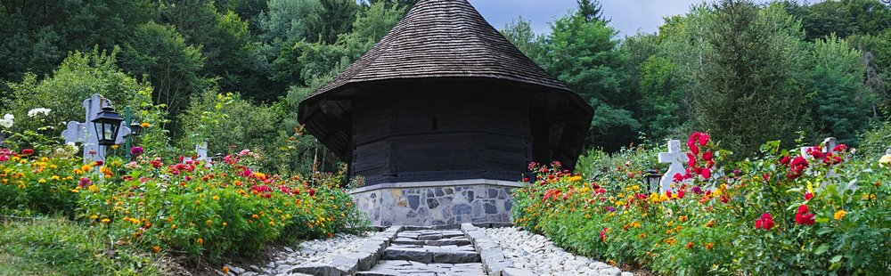 Le Monastère Dintr-un lemn