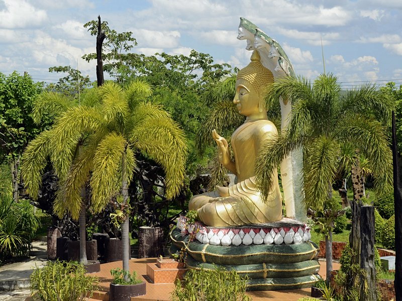 Les citadelles khmères de l’Isan