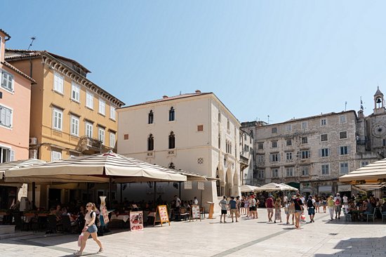 La place du peuple