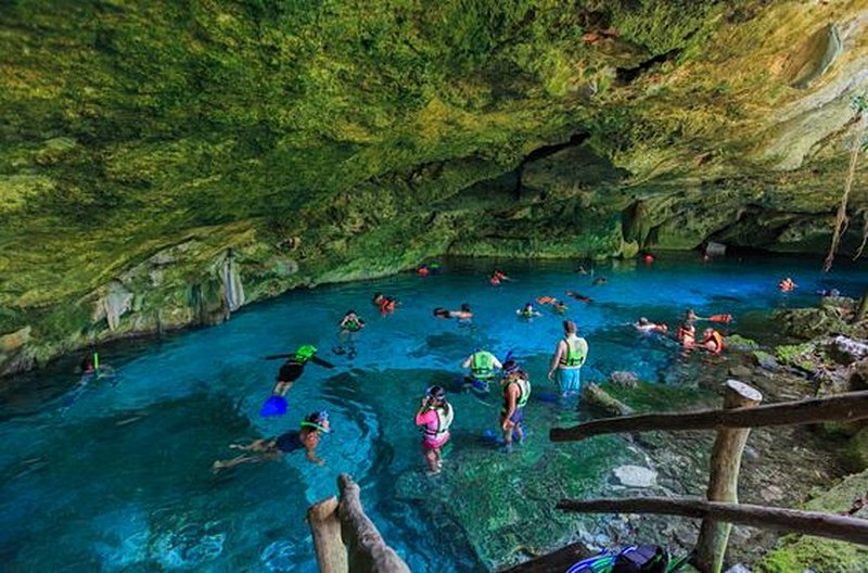Plonger dans un cenote