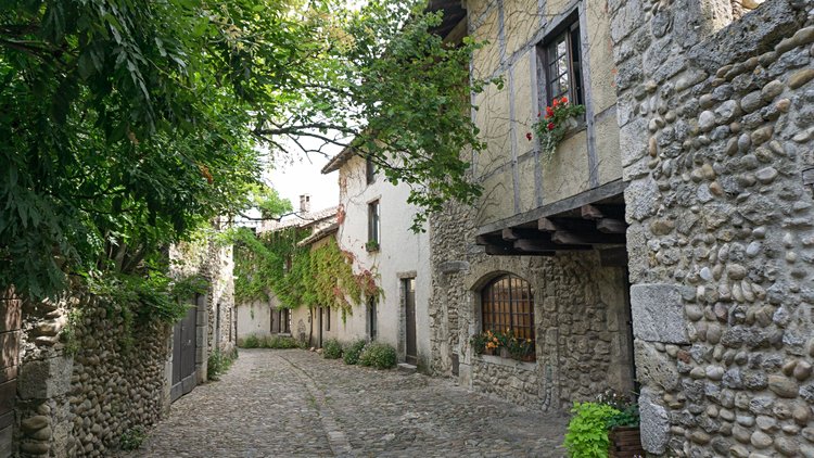 Pérouges