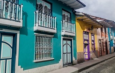 Maisons coloniales à Loja
