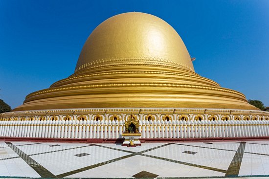 Kaunghmudaw Pagoda