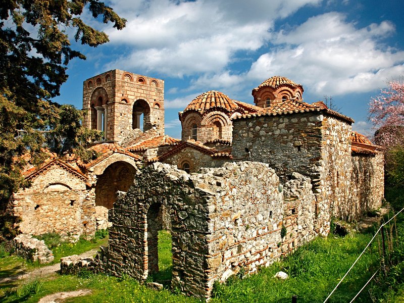 L'église byzantine Saint-Démétrios et la basilique Sainte-Sophie