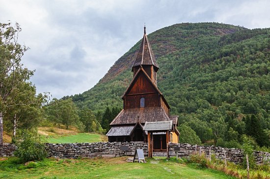 Eglise en bois debout d'Urnes