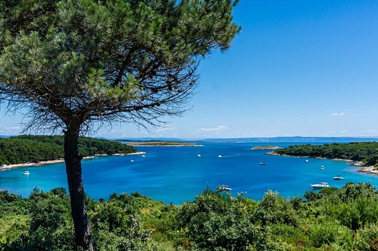 Plage et criques de Rt Kamenjak