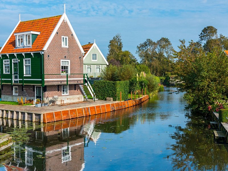 Marken
