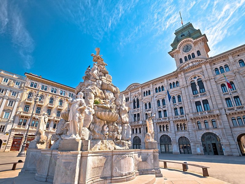 La piazza Unità d'Italia