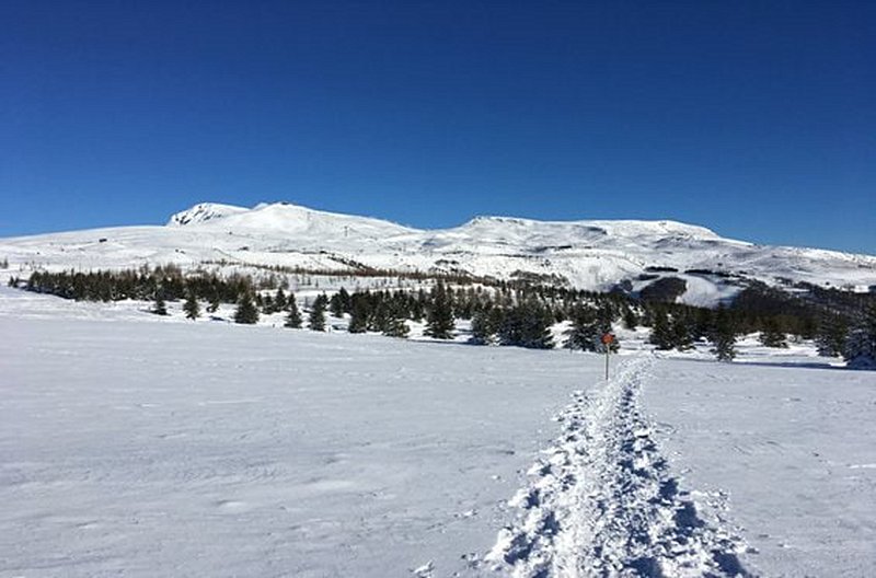 Skier sur les pentes des volcans