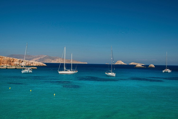 Karavostasi, le port de Folégandros 2