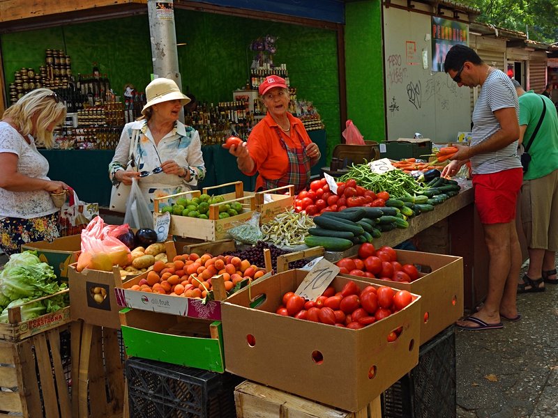 Le marché Pazar