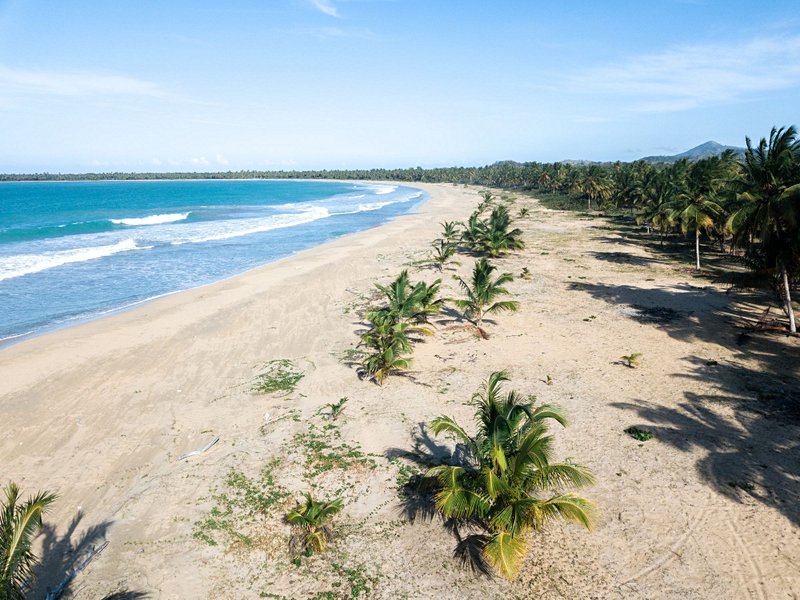 Plage Costa d'Esmeralda