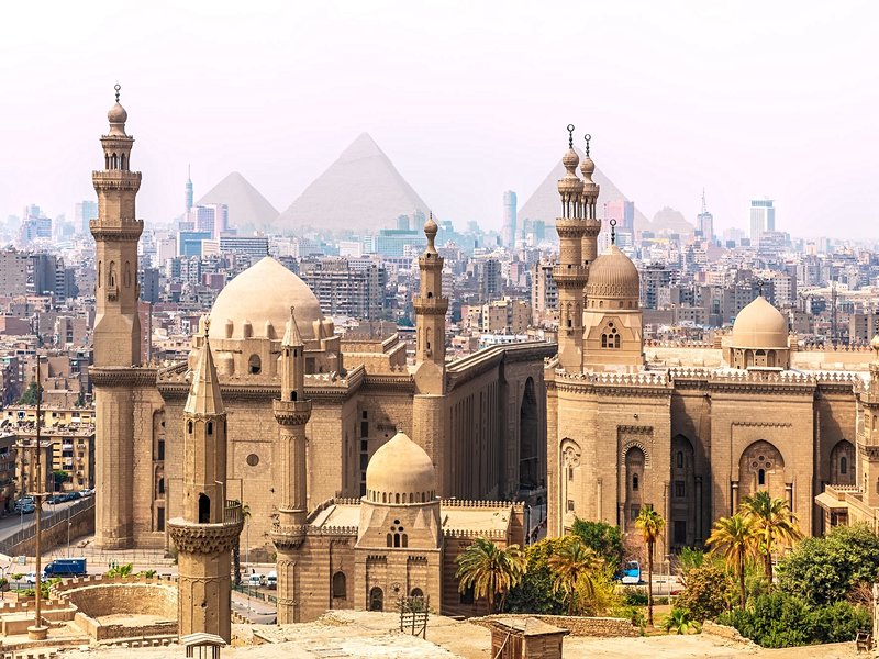 Le Caire