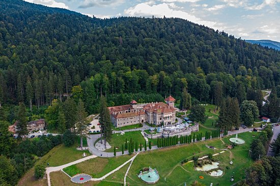 Cantacuzino Castle